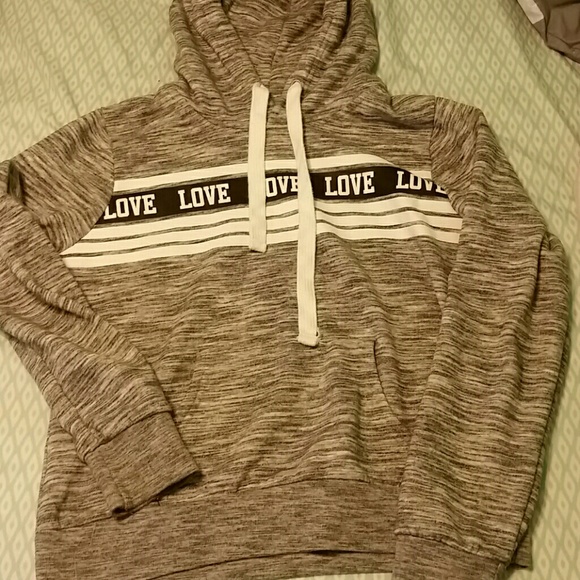 Throw over hoodie - Picture 1 of 3